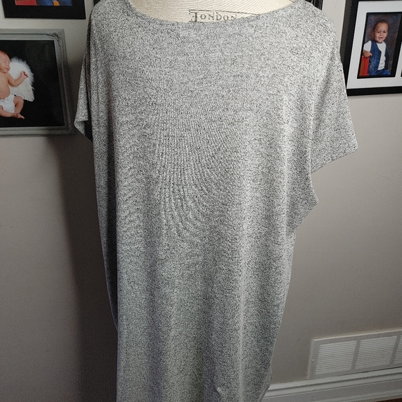 Nursing Top - Picture 3 of 5